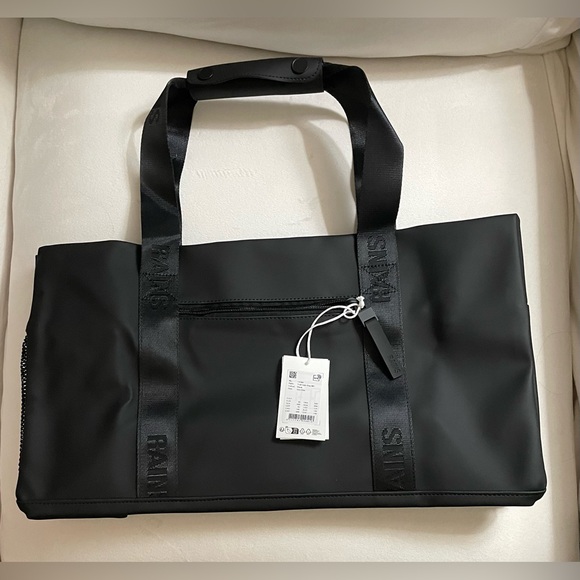 gym bag rains Texel Duffel W3 Black Rains is a Danish company that has existed since 2012 \ NWT Rains Trail Gym Bag